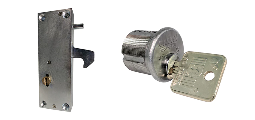 RR Fence Gates Brink Locks Repair in El Centro, California